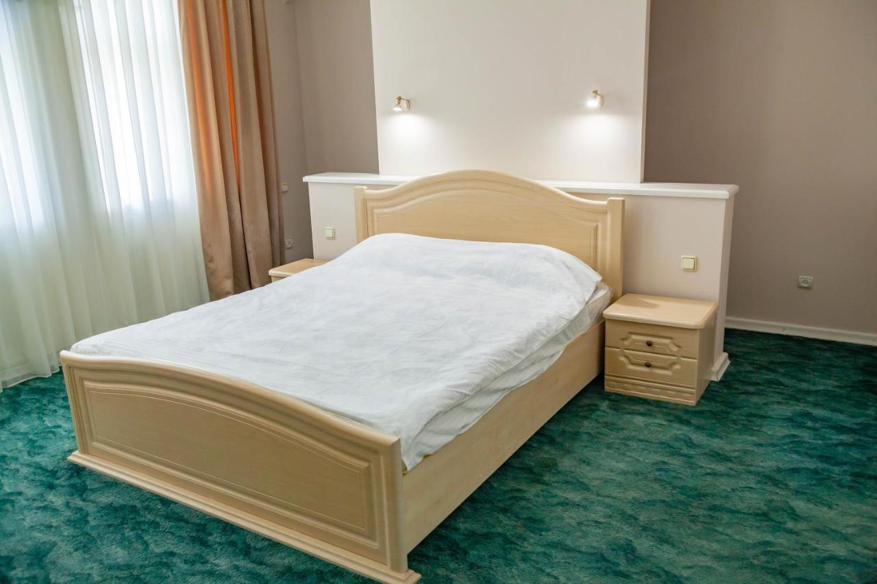 Ridon Lux Hotel Tashkent Exterior photo